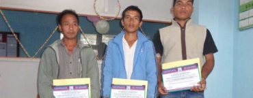 Appreciation Certificates Awarded to Three Farmers